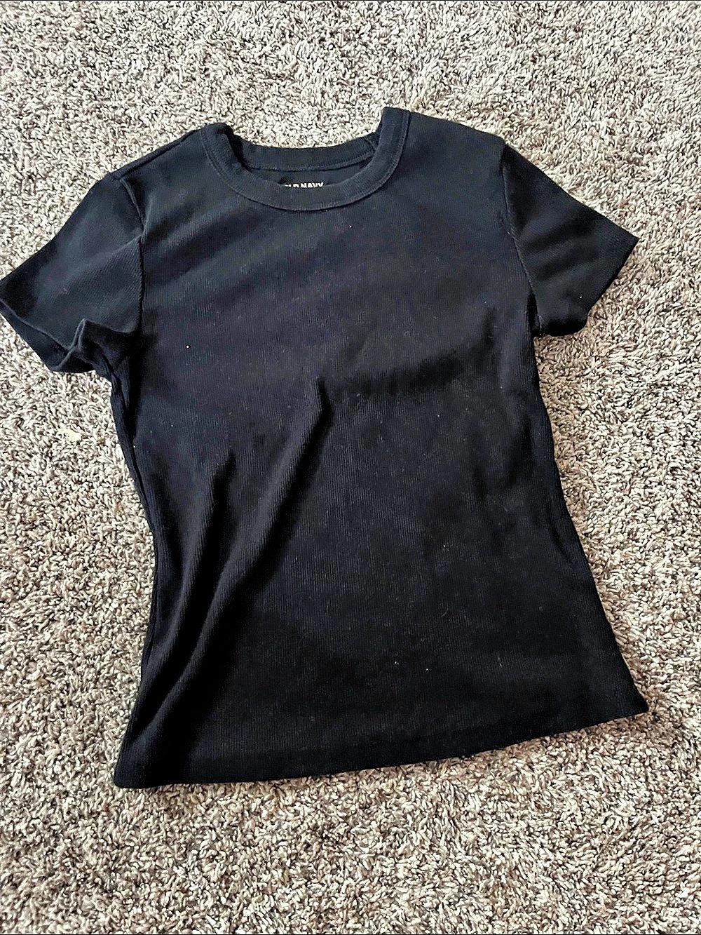Old Navy Snug Crew-Neck Ribbed T-Shirt Black Small